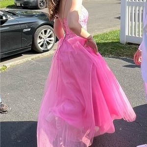 ALYCE Paris prom dress. Size 0 before alterations. 5’2 120 pounds.